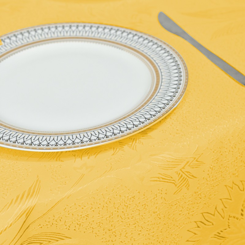 60" x 84" Rectangle Jacquard Tablecloth Anchovy Patterns TableCloth Gold 
